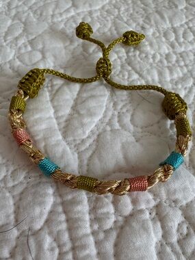 Silk braided bracelet, like new